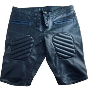 Priape Men’s Vintage Black w/ Blue Trim Padded Leather Fetish Shorts 31 Rare!